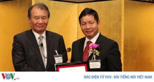 Ông Trương Gia Bình là doanh nhân Việt Nam đầu tiên nhận giải thưởng Nikkei Asia