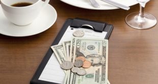 Không nên để lại tiền tip