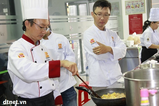 Trường dạy nấu ăn ở Nhật